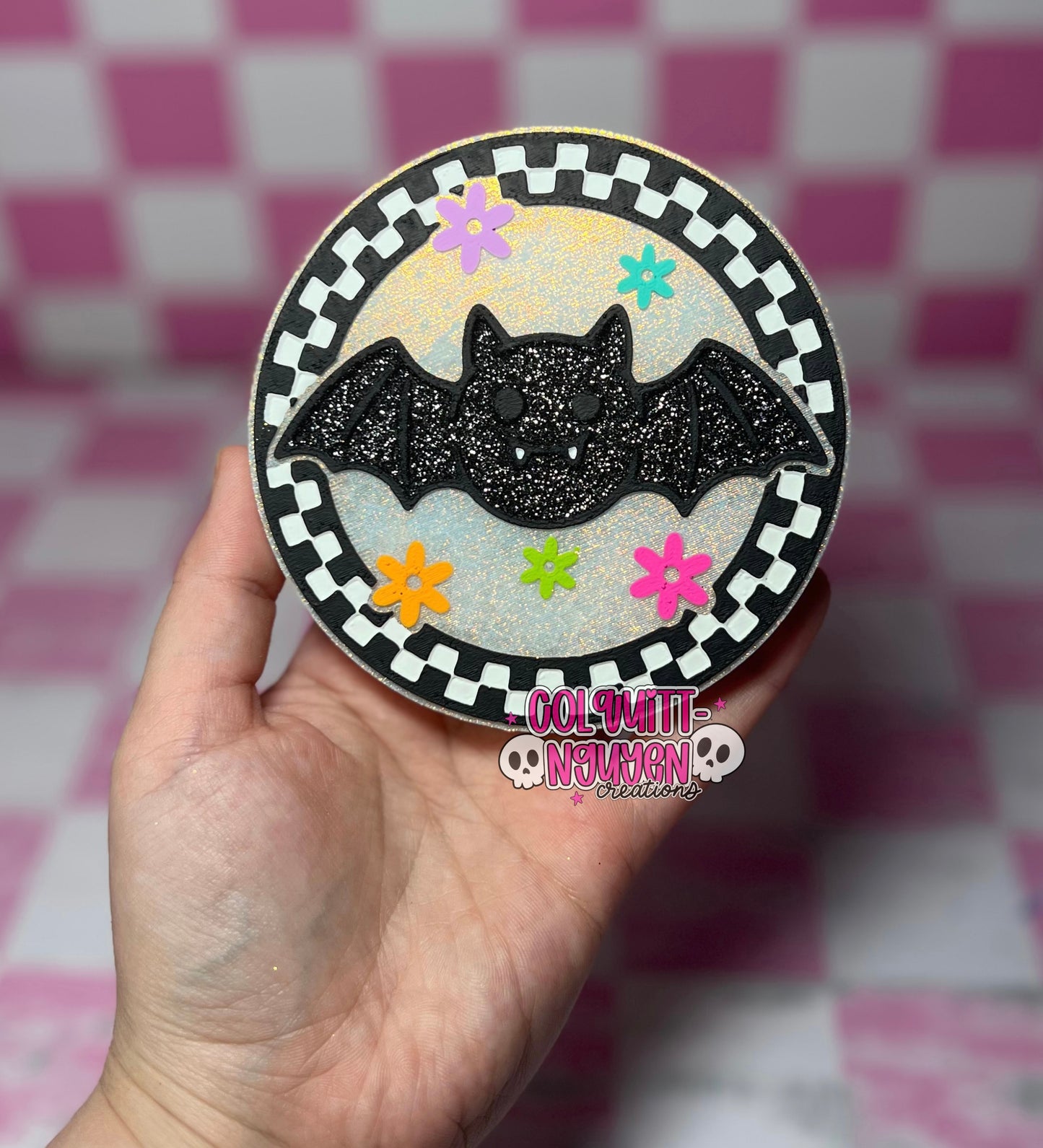 Bat Checkered Round