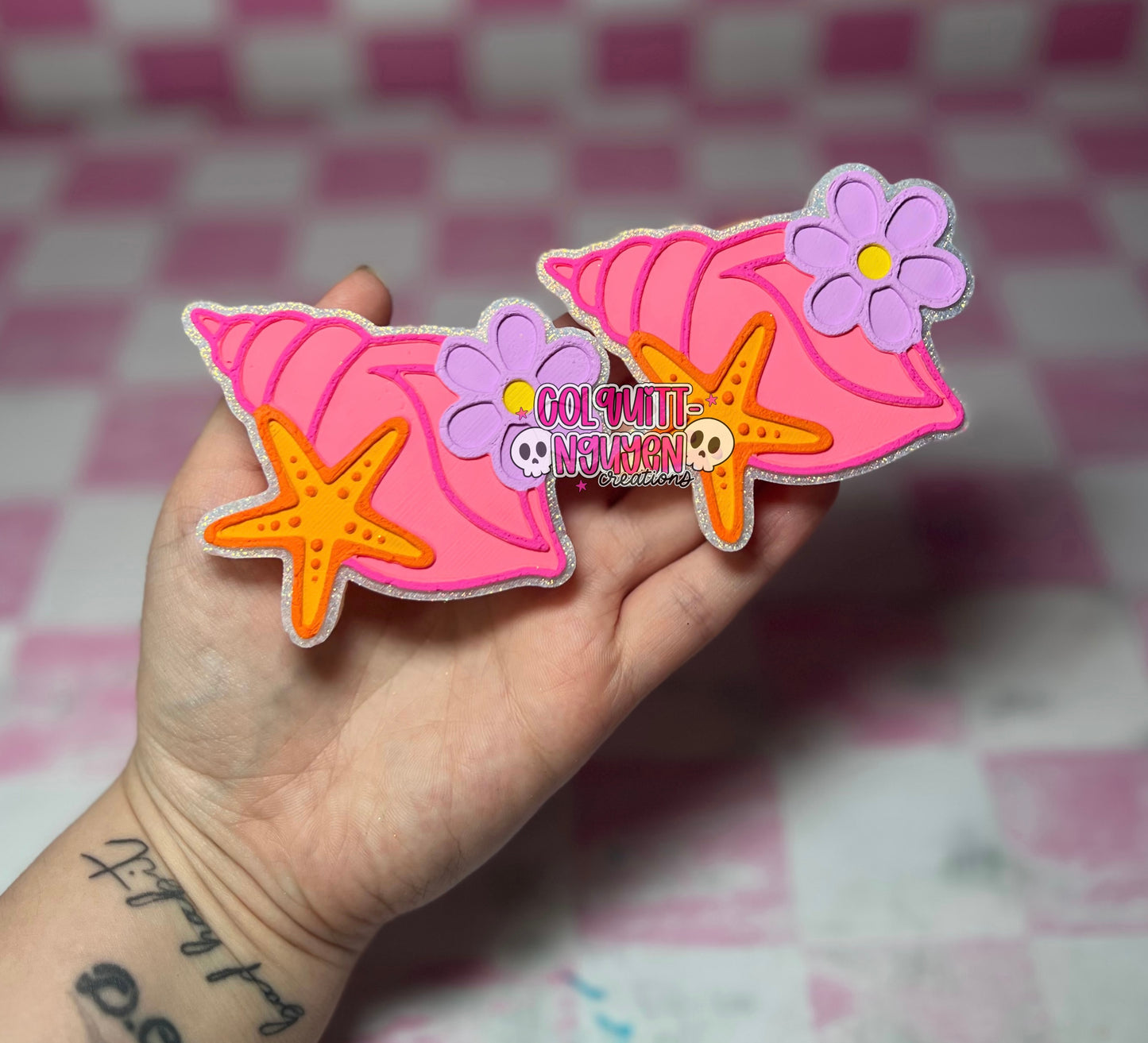 Floral Shell Vent Clips