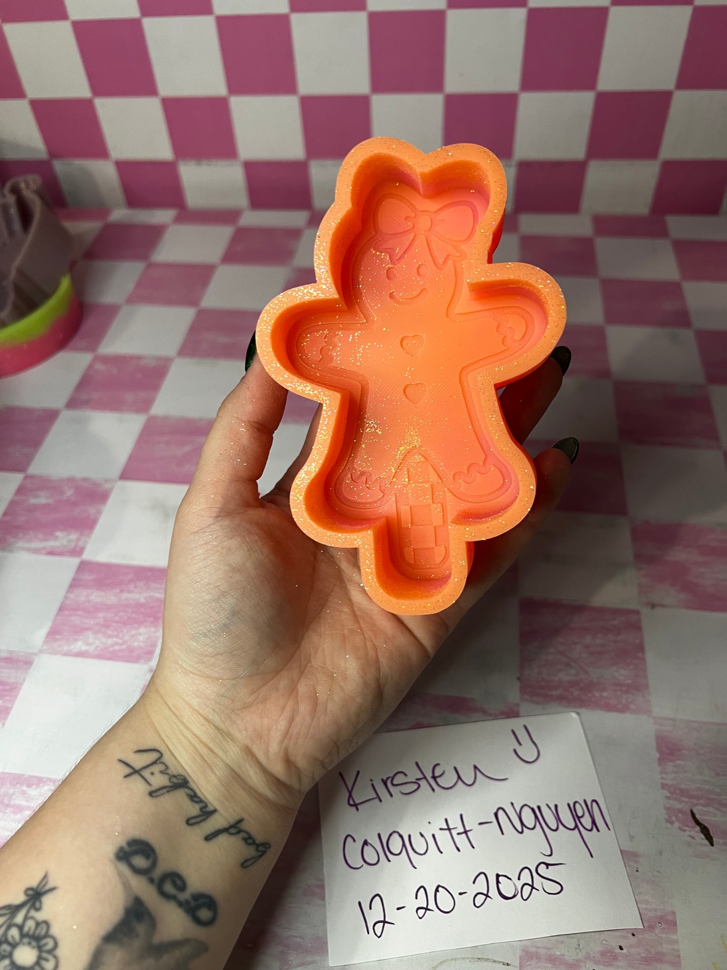 Gingerbread cake pop - sunshine
