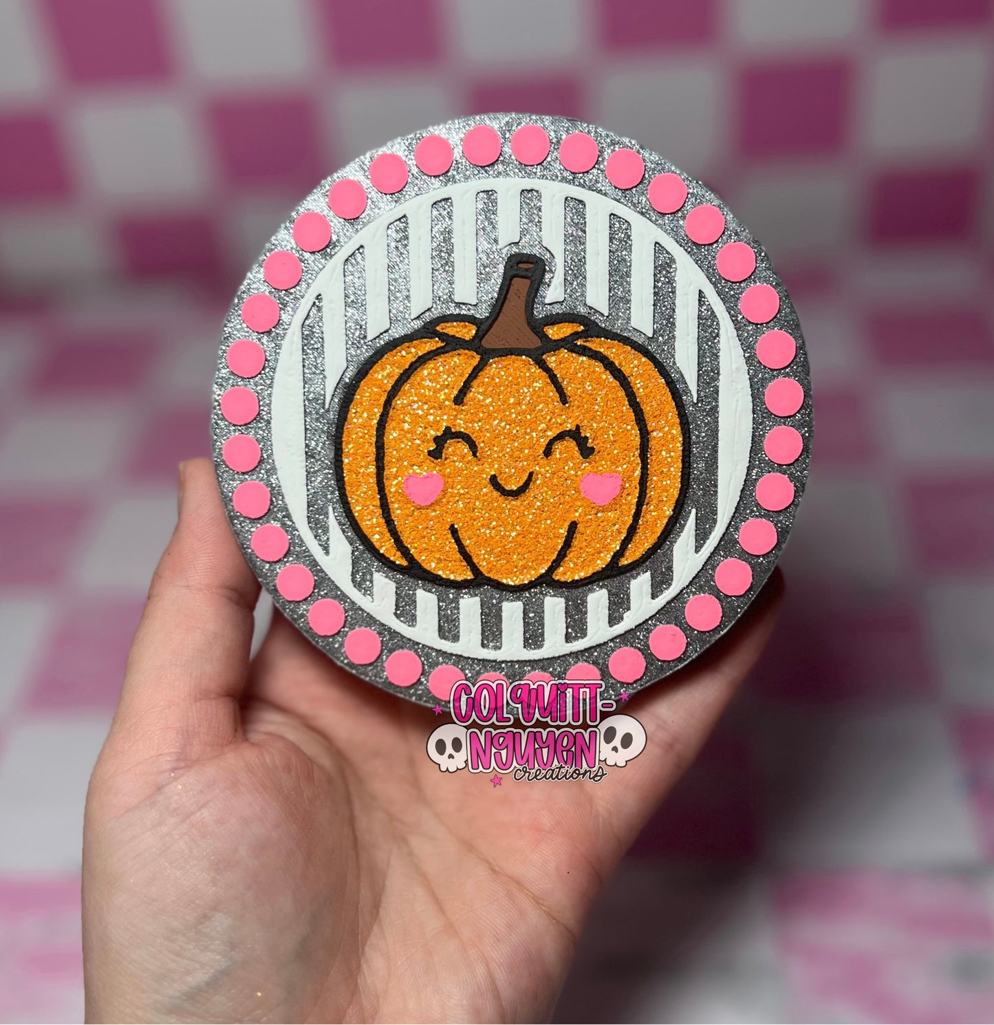 Pumpkin Dotted Round