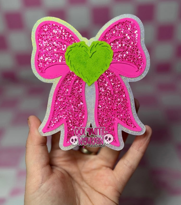 Green Heart Bow