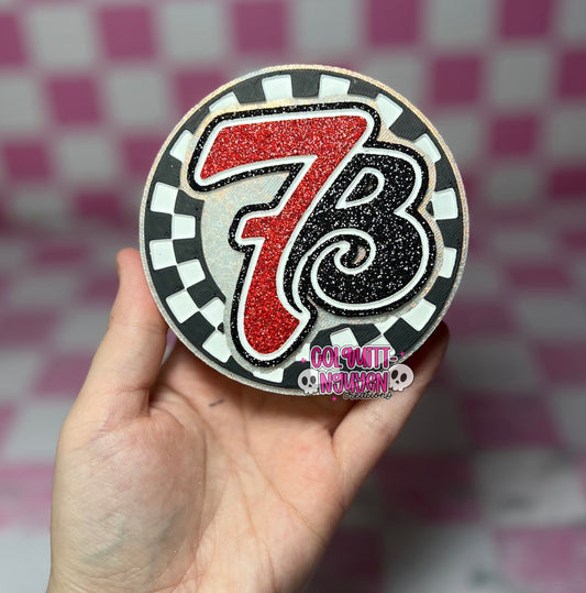 7B Checkered Round