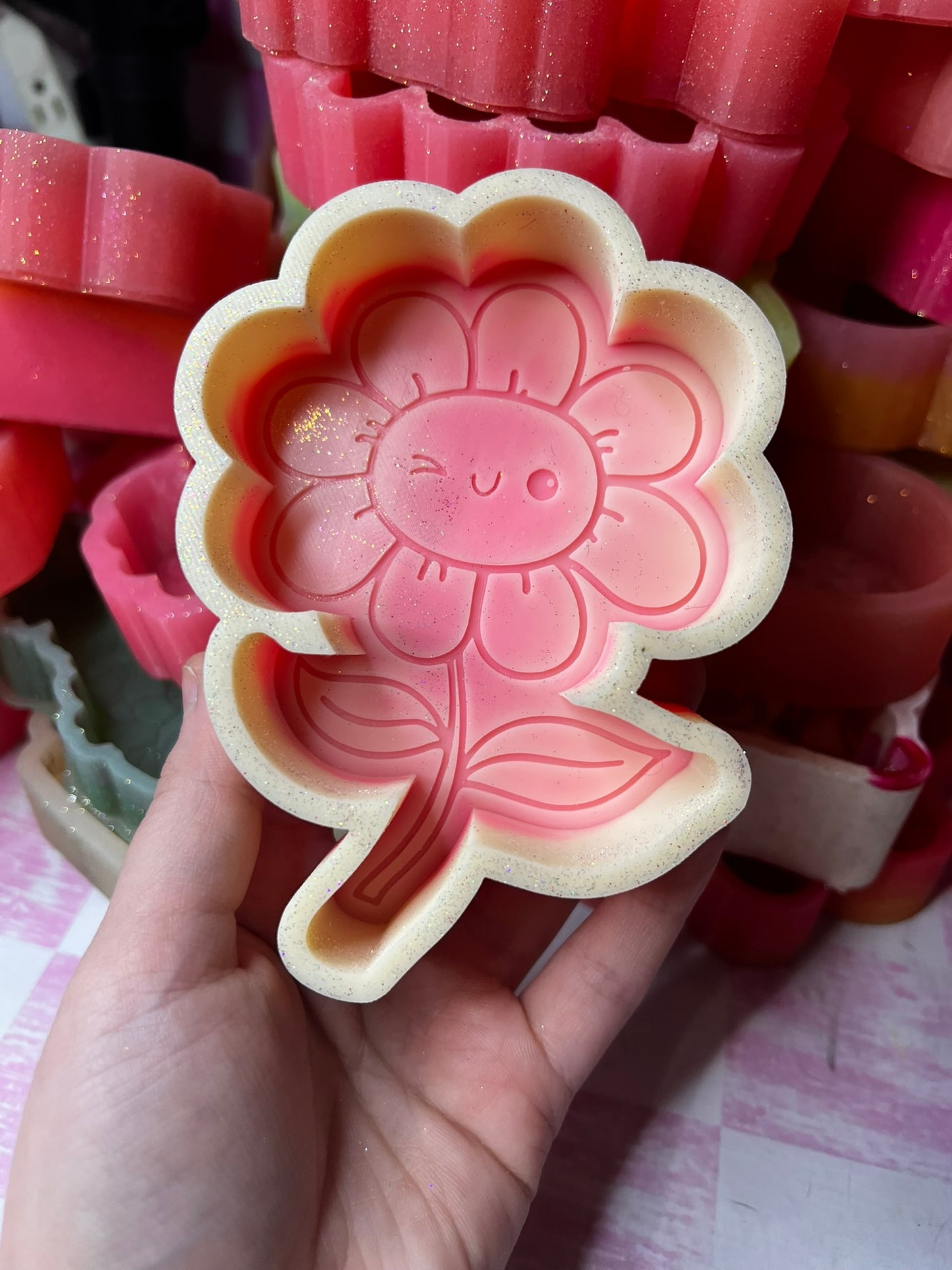 Smiley flower - sunshine